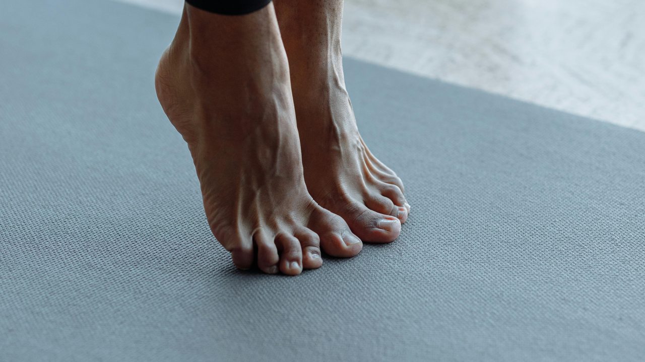 Calf Raise Machine Guide: Boost Your Leg Workout
